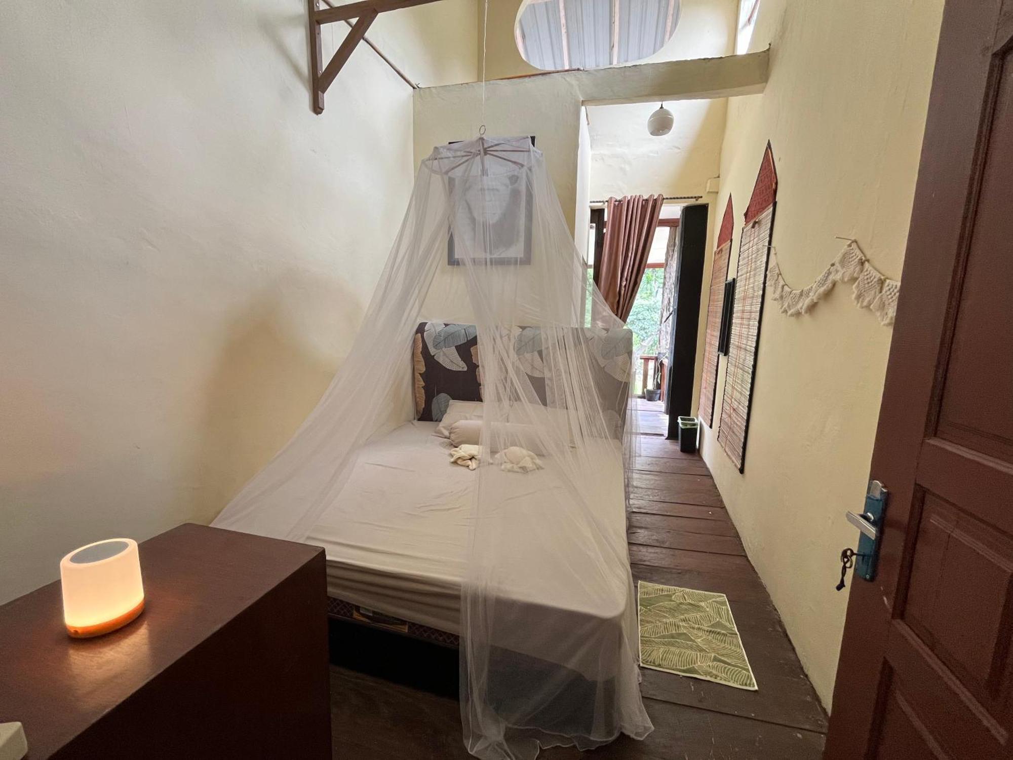 Charlys Little House Hotel Bukit Lawang Luaran gambar