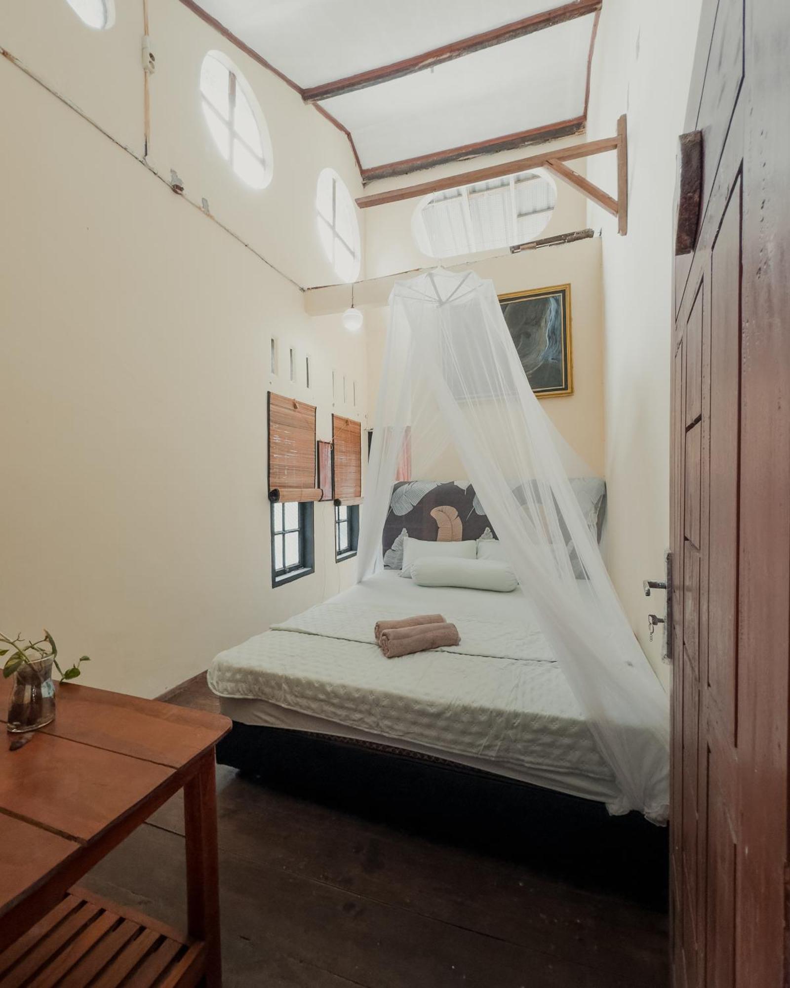 Charlys Little House Hotel Bukit Lawang Luaran gambar